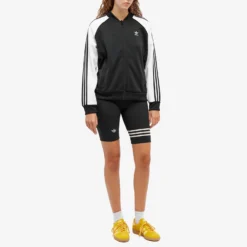 Adidas Neu Classics Bike Leggings -Deals Snazzy Mode Store 02 08 2023 BLR IB7325 m8 1