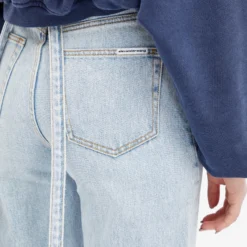 Alexander Wang Balloon Jeans 9 Alexander Wang Balloon Jeans -Deals Snazzy Mode Store 09 01 2024 JA 4DC1244249 453 9 1