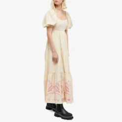 KITRI Gianna Embroidered Maxi Dress -Deals Snazzy Mode Store 17 05 2023 SI 2108101S m8 1