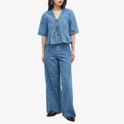 GANNI Denim Flounce Tie Blouse -Deals Snazzy Mode Store 19 01 2024 JA J1394 566 m9 1